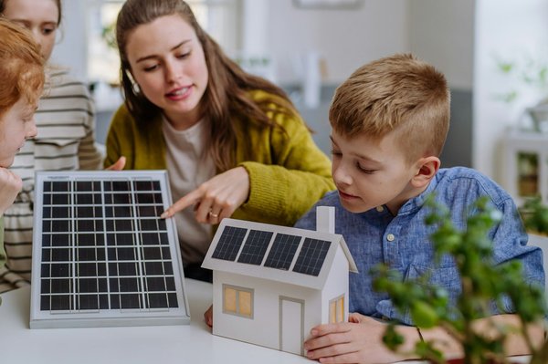 Energie solaire thermique : comprendre son fonctionnement et les technologies liées
